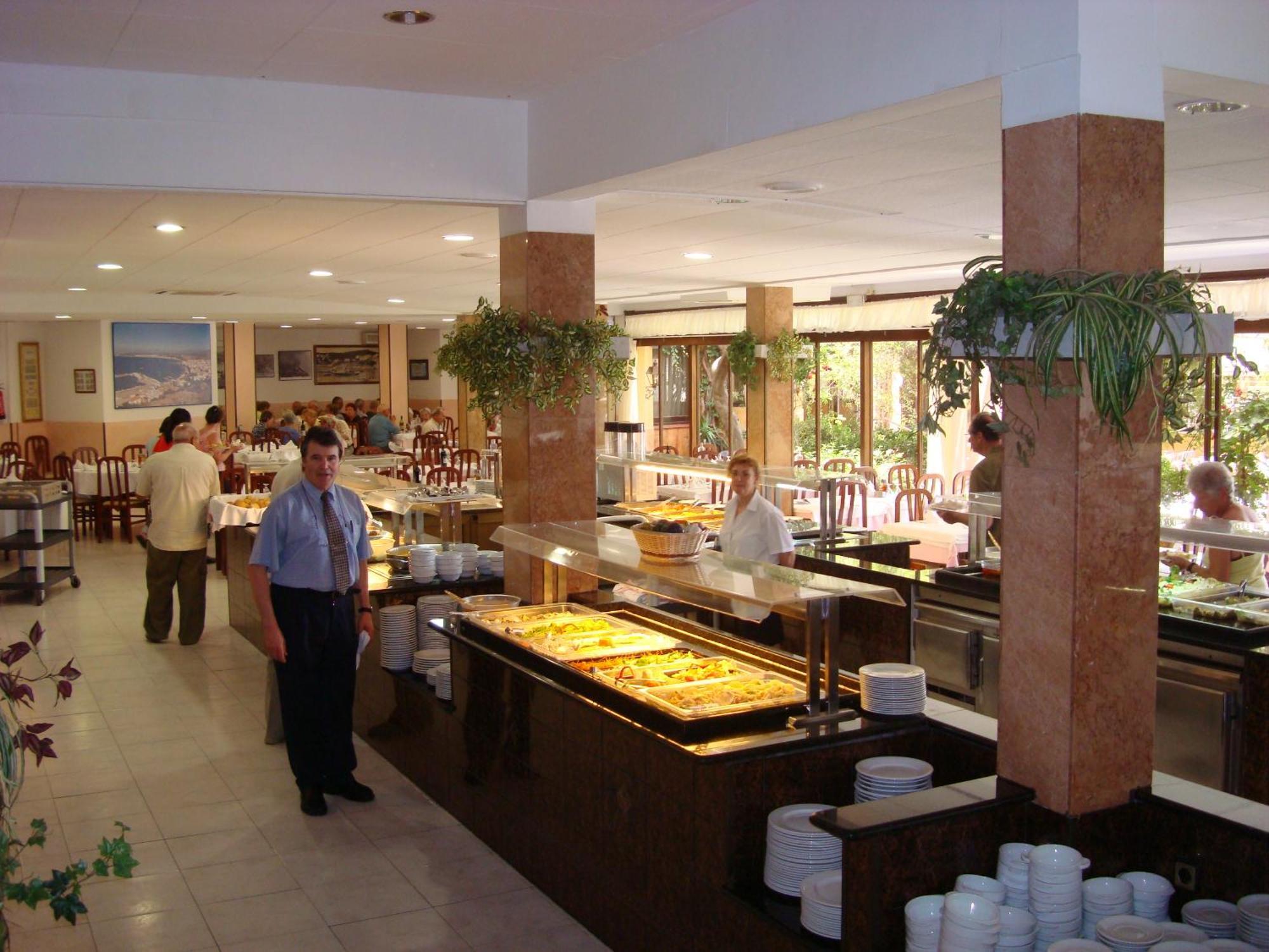 Hotel Univers Roses Exterior photo